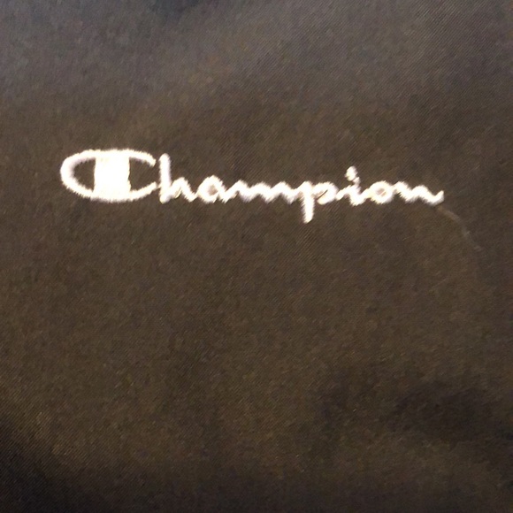 CHAMPION REVERSIBLE BLACK/RED FLEECE & NYLON HOODIE/JACKET • sz M - Picture 7 of 17
